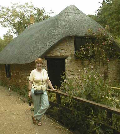 aut1053cherylnearthatched.jpg 28.8K