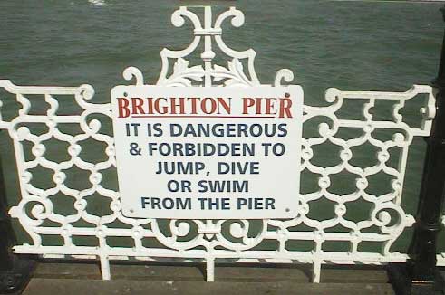 aut1129signonbrightonp01.jpg 30.2K