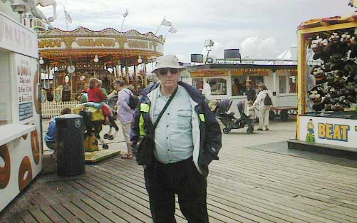aut1135hhonbrightonpier.jpg 30.8K