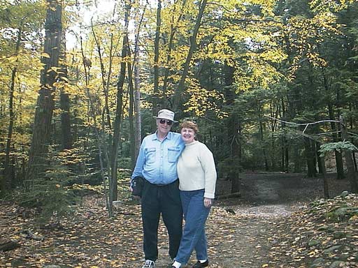 aut_1608_cherylandhoward.jpg 61.7K
