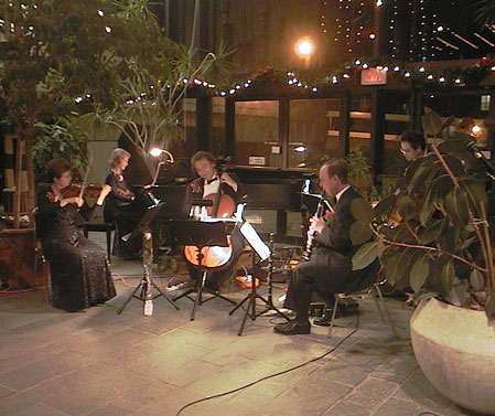 aut_6551_musicians.jpg 55.0K