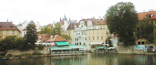 aut_0496_scenefromriver.jpg 33.1K