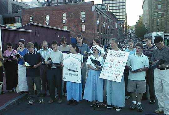 aut_1353_hymnsingers.jpg 35.5K