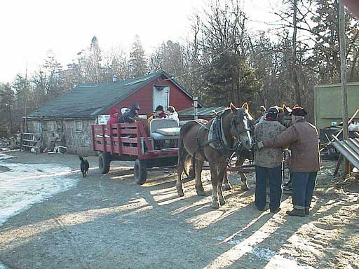 aut_1695_wagonreadytogo.jpg 45.7K